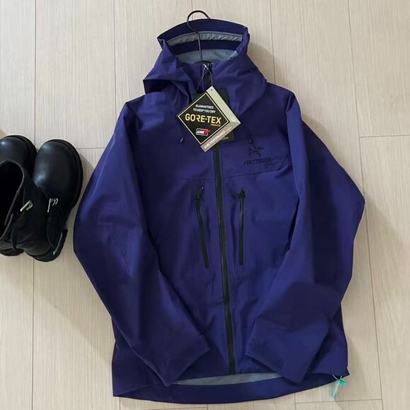 Arc'teryx Beta LT Series Dark Purple Rain Jacket - Picture 3 of 5